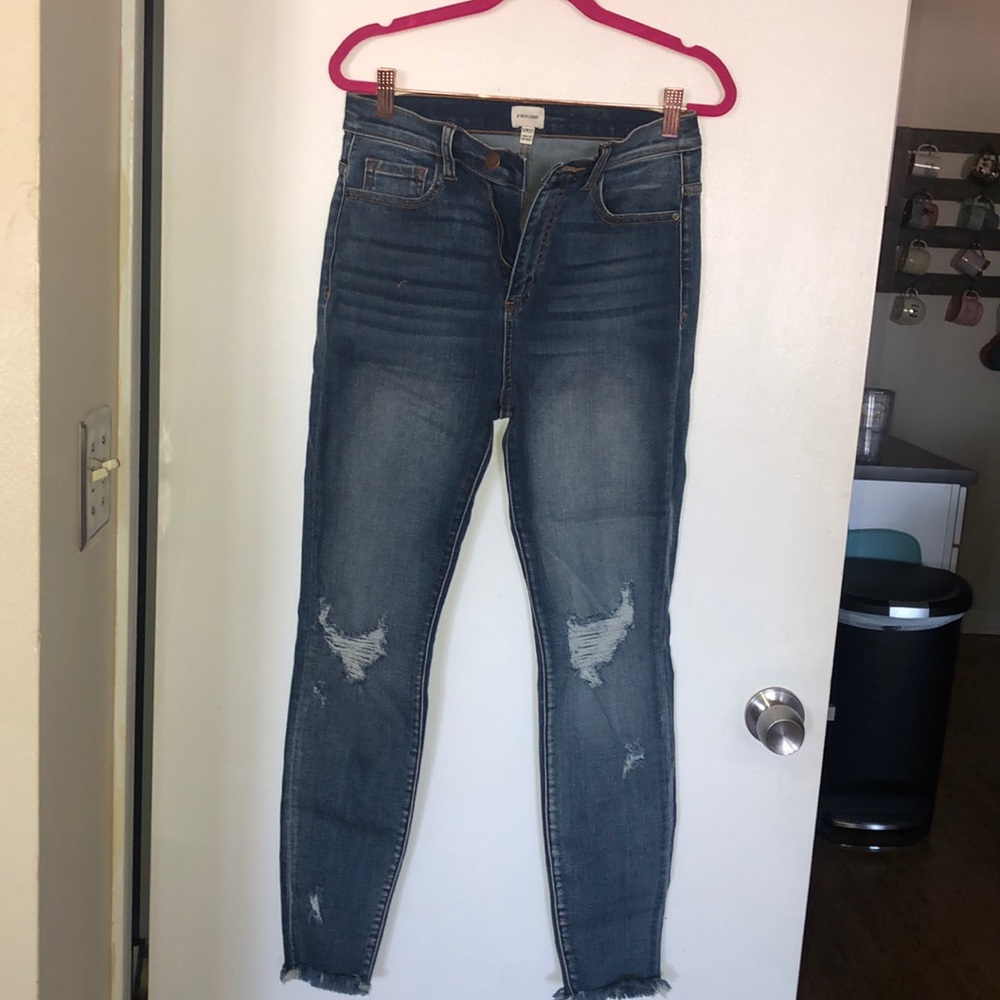 Women’s skinny jeans